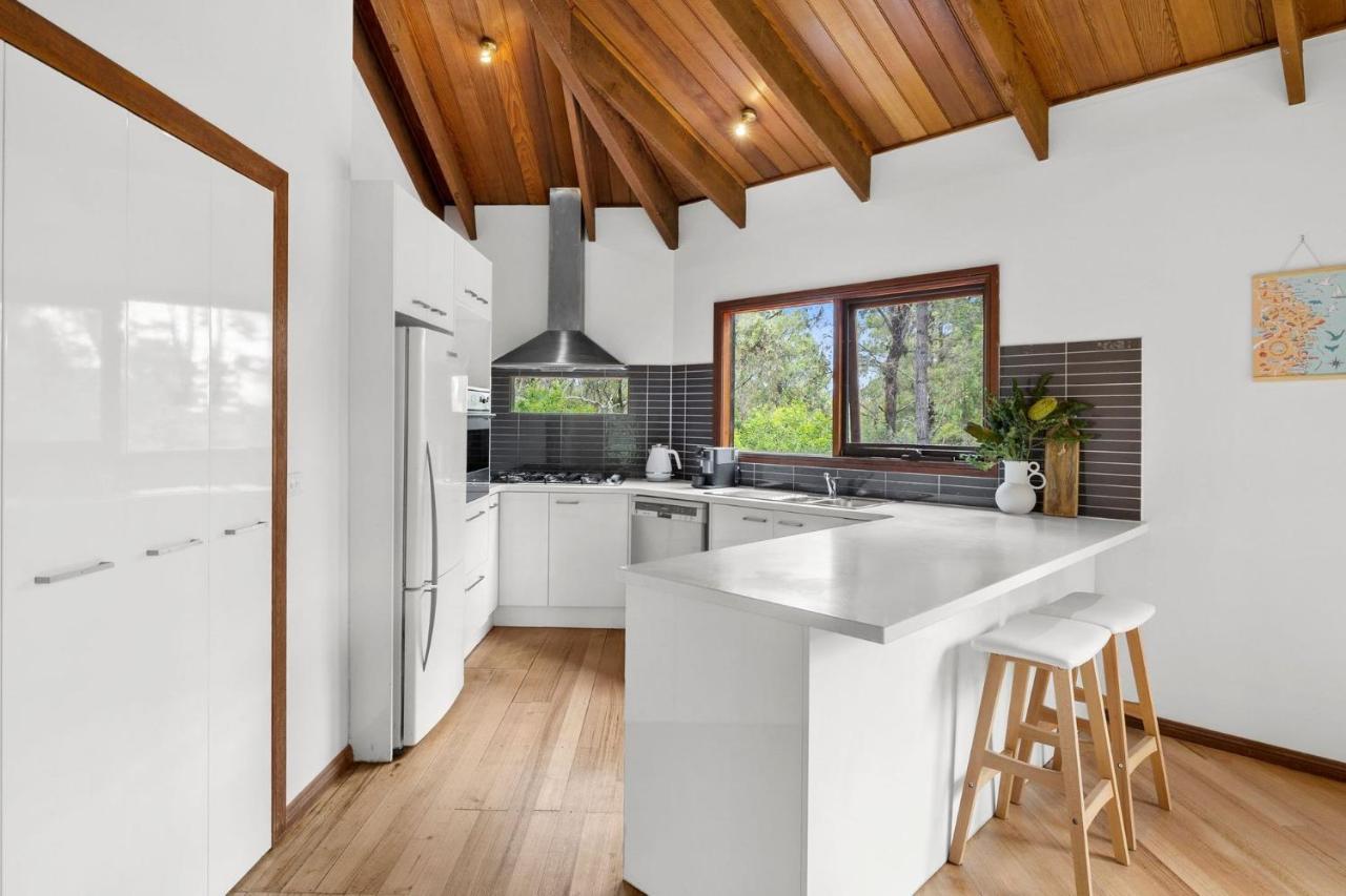Yirrip House Nestled On The Edge Of National Park Villa Aireys Inlet Bagian luar foto